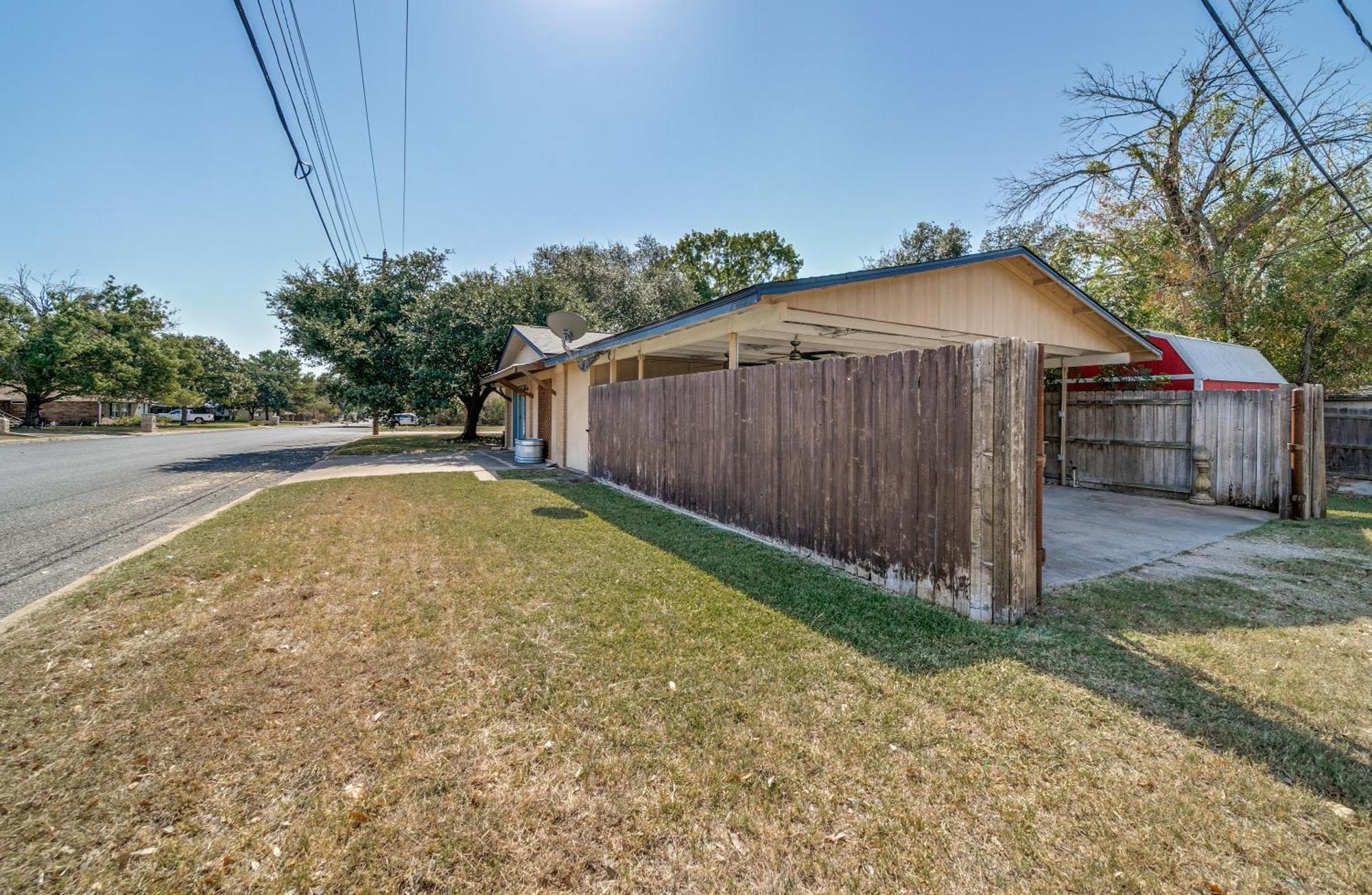 Charming Pet Friendly 4 Bdrm Home Mins To Main St And Wineries Fredericksburg Exterior photo